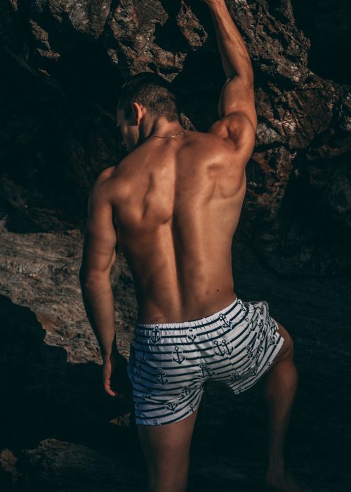 james-barr-dwAW1dobGOw-unsplash